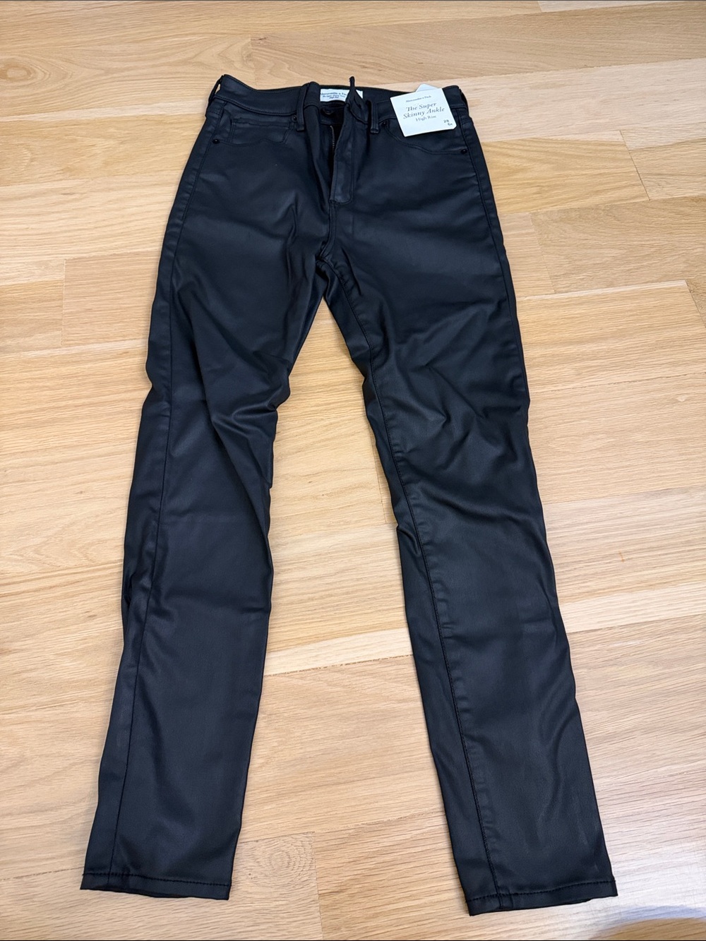 Abercrombie & Fitch Black Coated Super Skinny Ankle pants